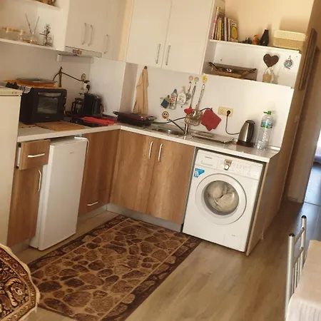 закрытый охраняемый комплекс жилого типа аполлон 9 Apartment